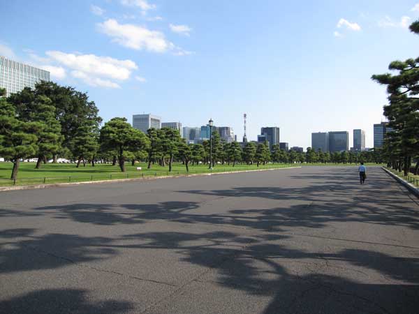 皇居前広場