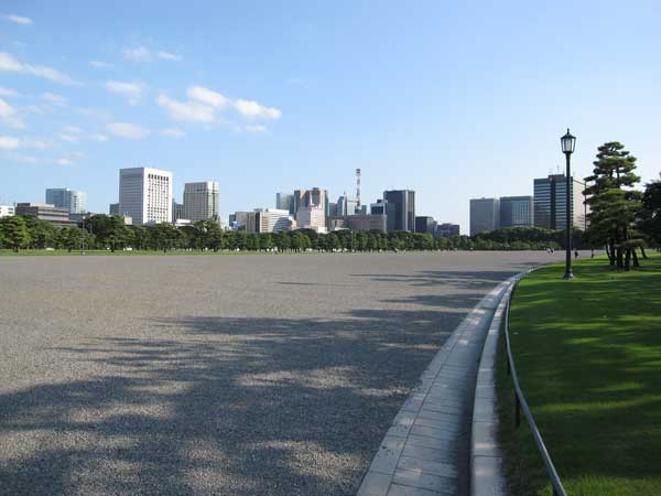 皇居前広場