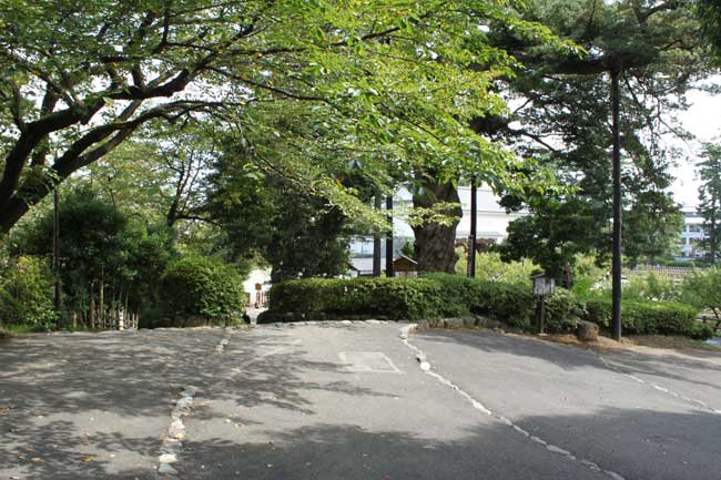 二の丸から本丸へ